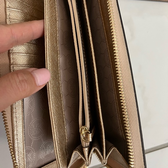 Michael Kors metallic gold zip up wallet or clutch. - Picture 6 of 10